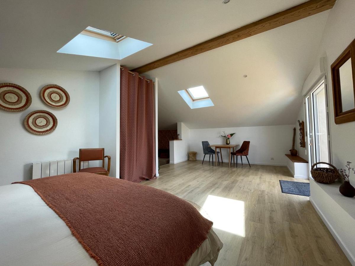 Le Clos Des Grandes Rivieres Sainte-Soulle Екстер'єр фото